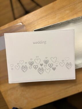 Hortense B. Hewitt brand white real leather wedding photo album scrapbook